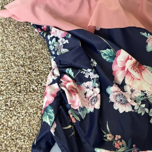 Summer Mae Maternity swim suit XL Never worn, no tags - Picture 3 of 5